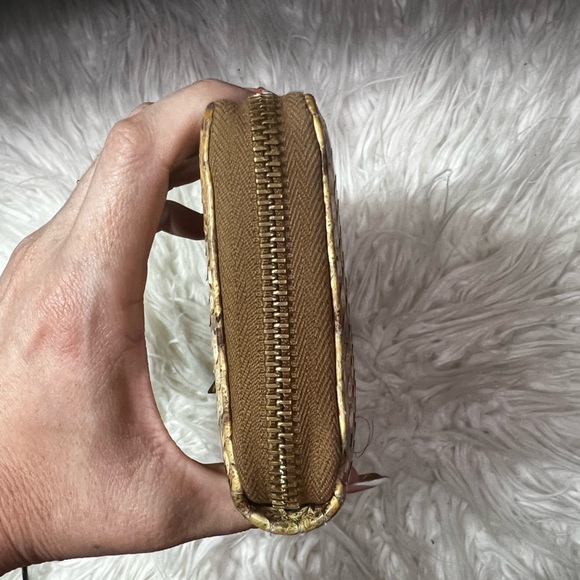 Gucci Python Long Zippy Wallet, authentic - Picture 5 of 11